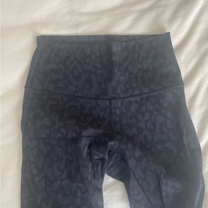 Lululemon Wunder Under High Rise Tight 25” Size 4